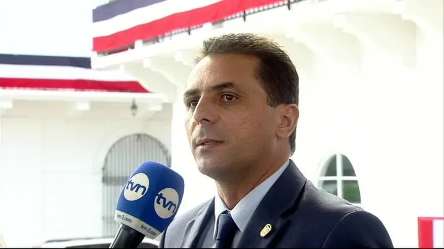 Manuel Domínguez, Secretario de Comunicación del Estado