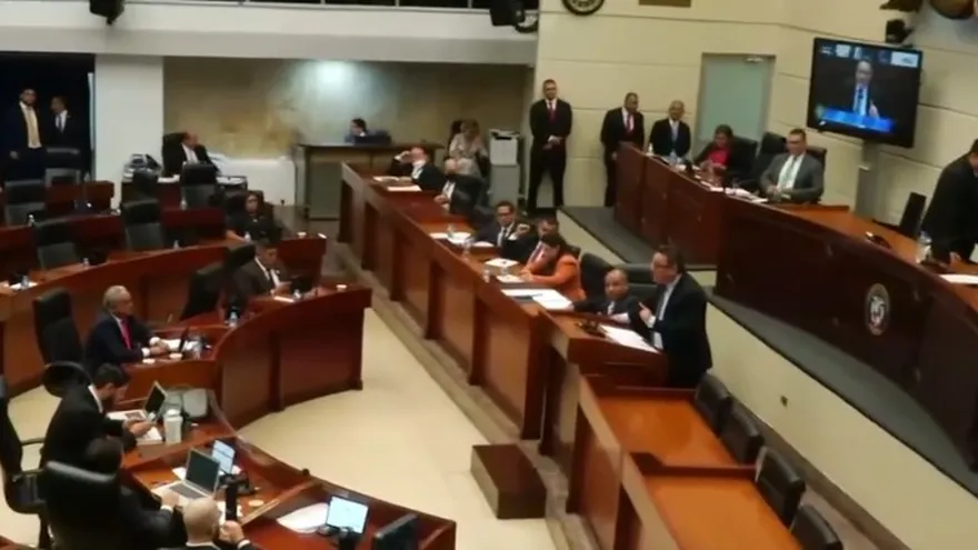 Pleno de la Asamblea.