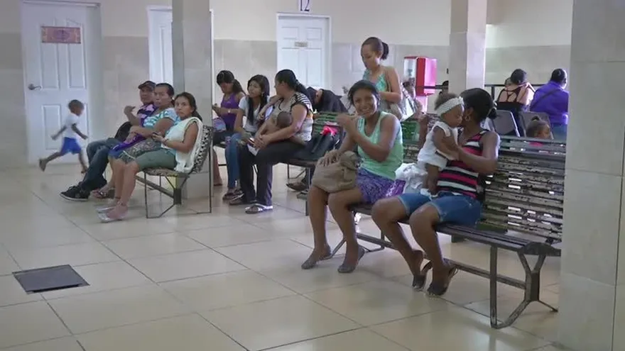 Suspenden prohijamiento de proyecto de fuero paternal por falta de quorúm