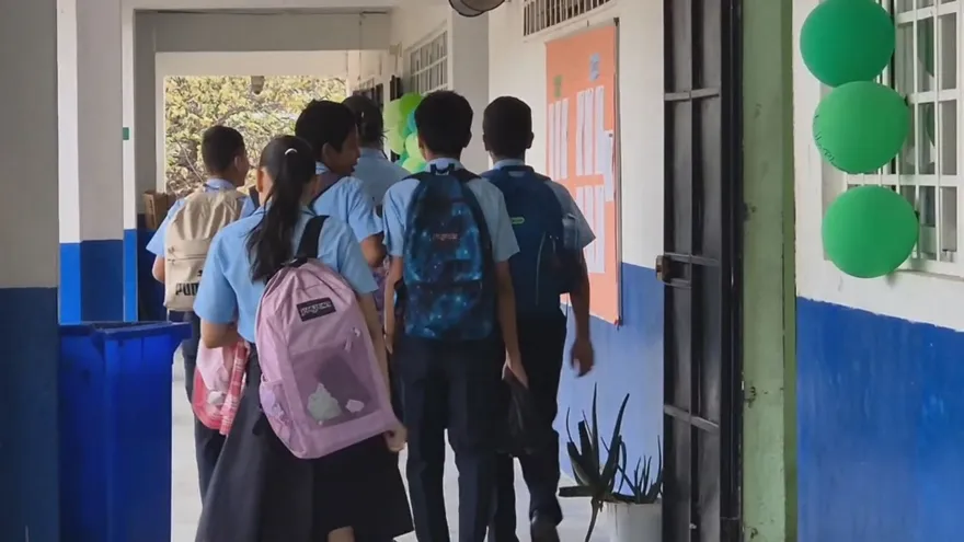 Proyecto de reforma educativa busca transformar sistema y dar autonomía a escuelas