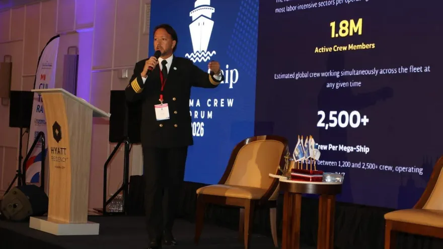 El país consolida su posición como hub marítimo al conectar su capital humano con miles de oportunidades laborales a bordo.