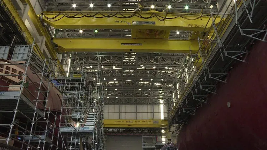 Submarinos de Brasil buscan salir a flote en la crisis económica