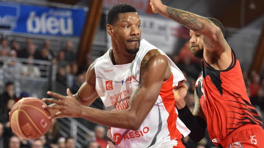 El basquetbolista cubano Paumier ficha por el Limoges