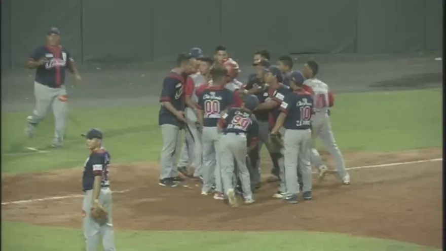 Incidente: Los jugadores de Veraguas y Coclé se iban a dar golpes