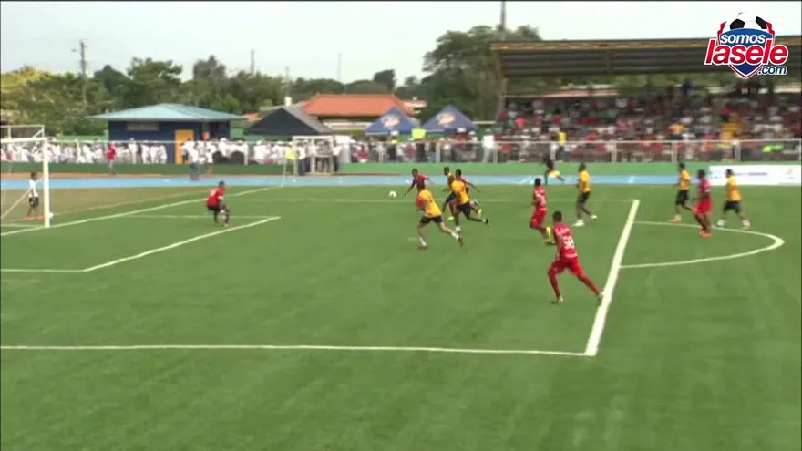 Este es el primer tiempo de tres en el homenaje a Juan Ramón Solís