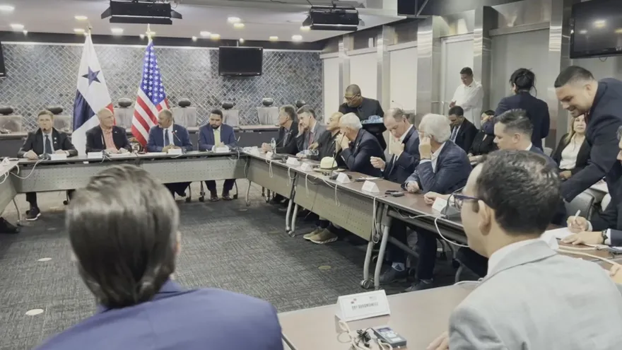 Congresistas de EEUU en la Asamblea Nacional