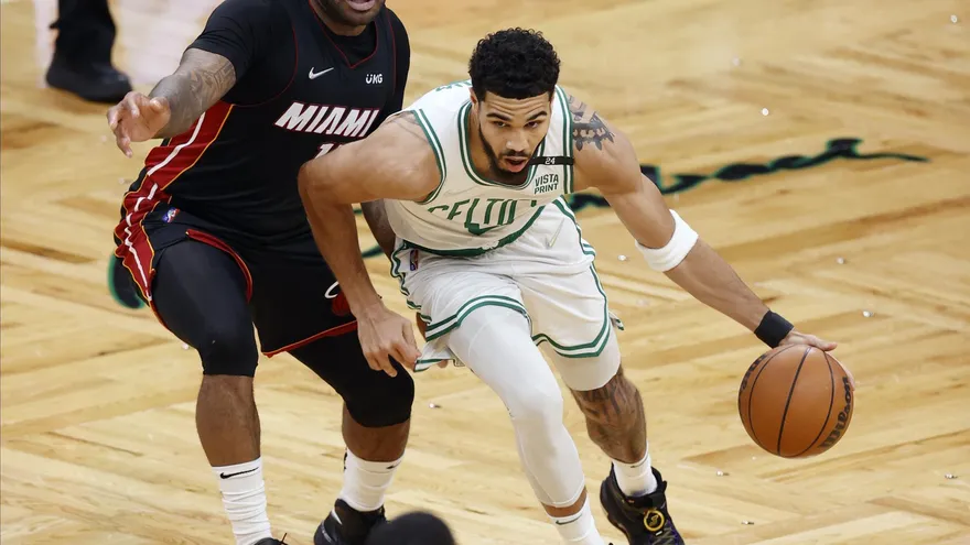 Los Boston Celtics emparejan la final del Este en la NBA