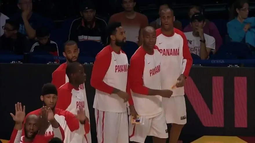 Panamá derrotó 78 por 71 a Uruguay en baloncesto