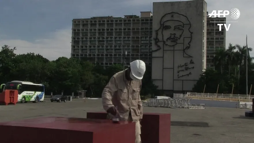 La hija del "Che” no irá a la misa del papa en Cuba