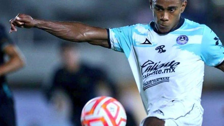Édgar Yoel Bárcenas debutó con el Mazatlán en la Liga MX