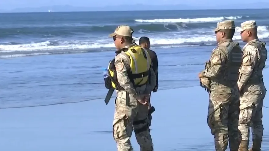 Sigue la búsqueda de un menor desaparecido en playa Las Lajas en Chiriquí