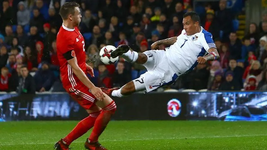 En exclusivo para SosmosLaSele radio, Blas Pérez anunció cuando se retirará del fútbol