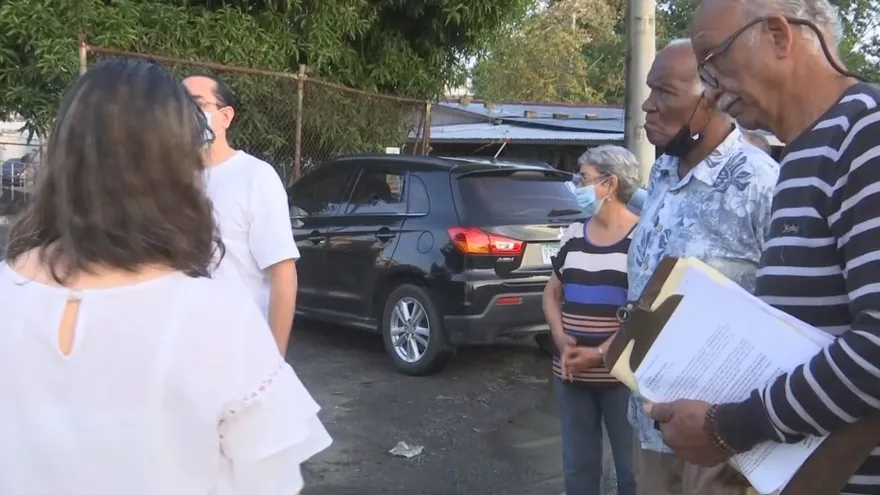 Vecinos en Juan Díaz