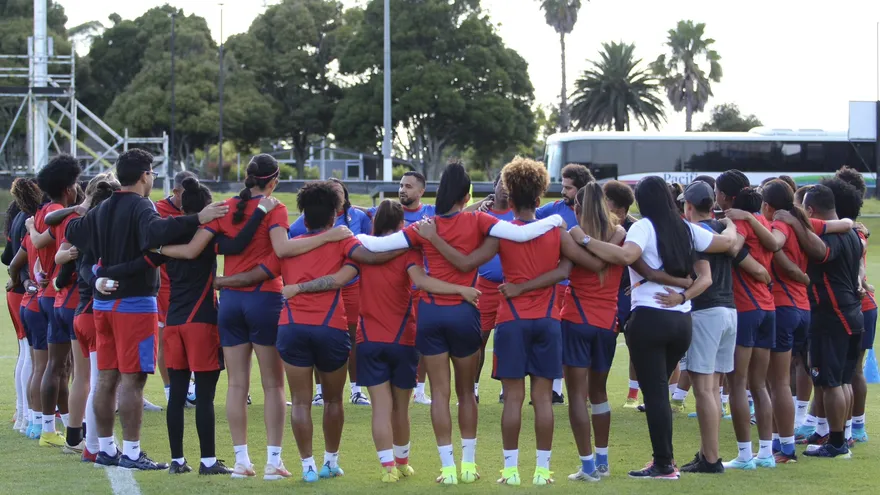 Panamá se instala en Hamilton para duelo clasificatorio ante Paraguay