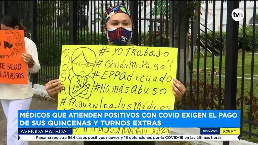 Profesionales de la salud protestan por falta de pago e insumos en medio de la pandemia