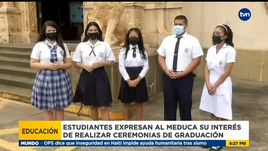 Estudiantes en Veraguas interesados en ceremonias de graduación