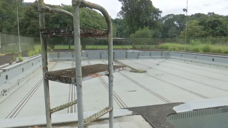 Complejo deportivo de Gamboa.