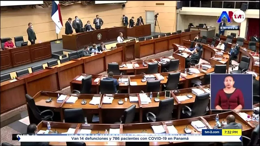 Diputados siguen discusión Ley de Carrera Judicial a pesar de advertencia