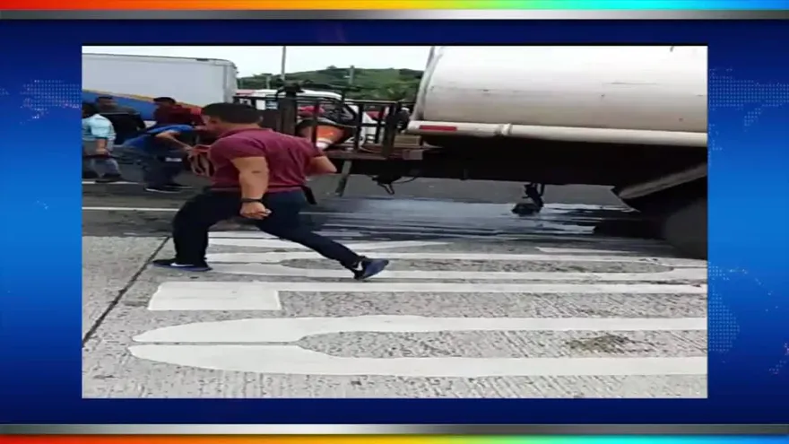 Se registra accidente entre varios vehículos en Los Andes, San Miguelito