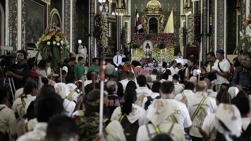Este foro describe su misión como la de "promover una cultura de paz, por medio del diálogo y el encuentro, trabajando en conjunto desde el aspecto interreligioso, en la búsqueda de la construcción de una sociedad más plural, madura y respetuosa de la diversidad".