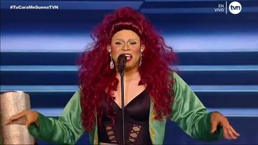 ¡Aquí Juana la Cubana! La Ministra movió las caderas al ritmo de Miriam Cruz