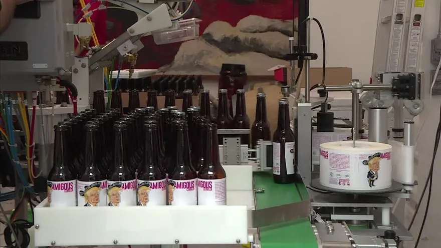 “Amigous”, cerveza mexicano-estadounidense con imagen de Trump