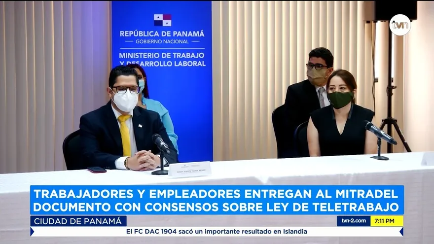 Entregan al Mitradel documento sobre ley de teletrabajo