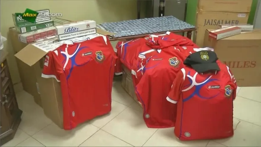 Investigan camisetas ilegales de la selecci