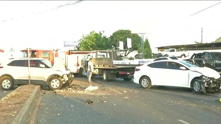 Accidente deja cinco heridos en Herrera
