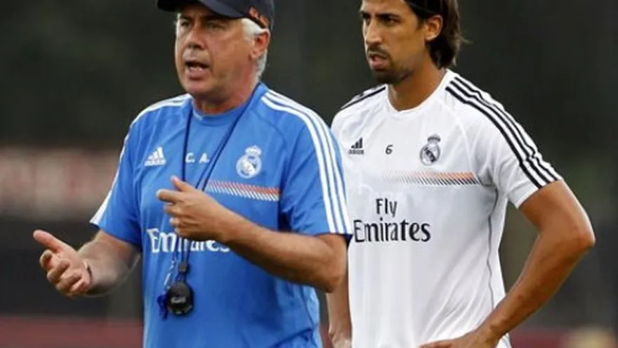 Ancelotti recomienda al Milán fichar a Khedira en enero