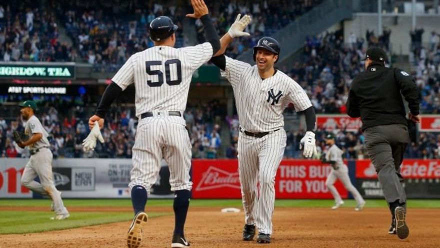 Con hit de oro de Walker, Yankees vencen a Atléticos en 11 entradas
