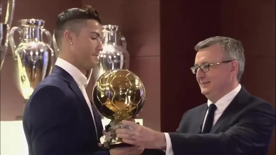 Cristiano Ronaldo es el ganador del Balón de Oro 2016