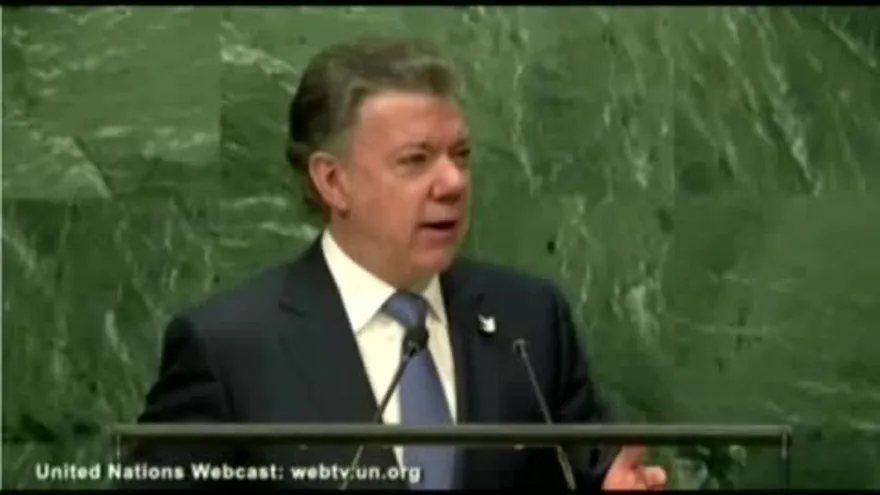 Santos entrega acuerdo de paz en la ONU