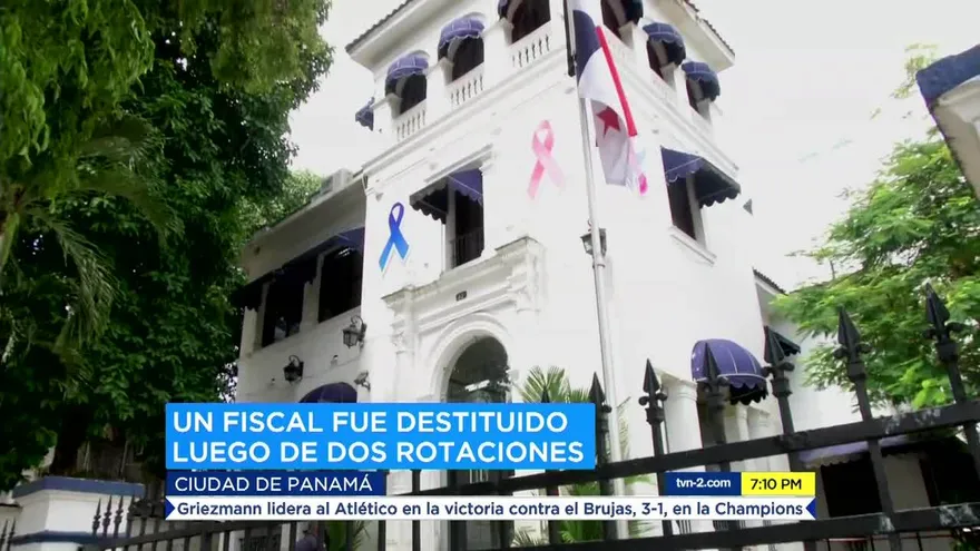 Tres fiscales han renunciado durante el último año