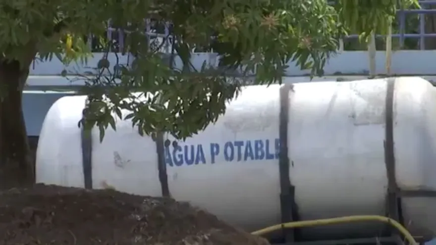 Idaan pagará 21 millones de dólares por el transporte de agua potable en camiones cisterna.
