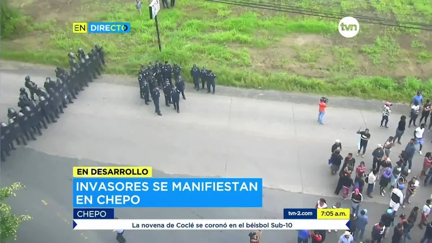 Invasores cierran la vía Panamericana en Chepo