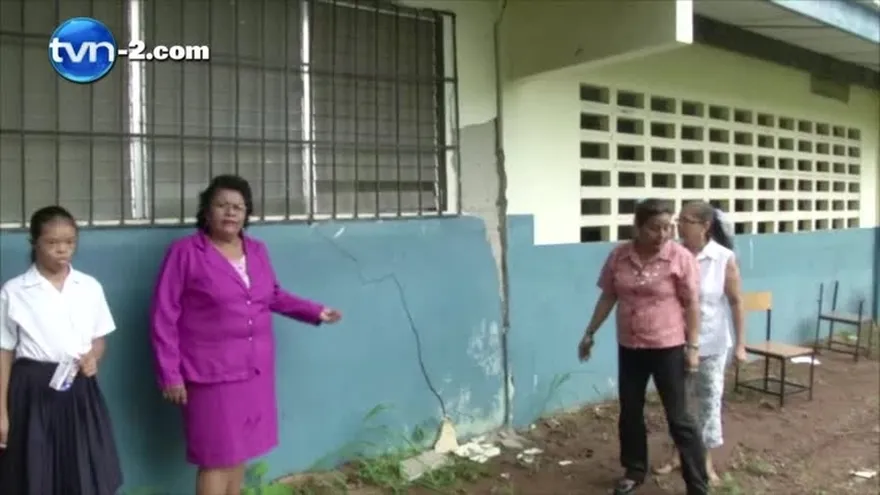 Denuncia escuela de Aguadulce en mal estado