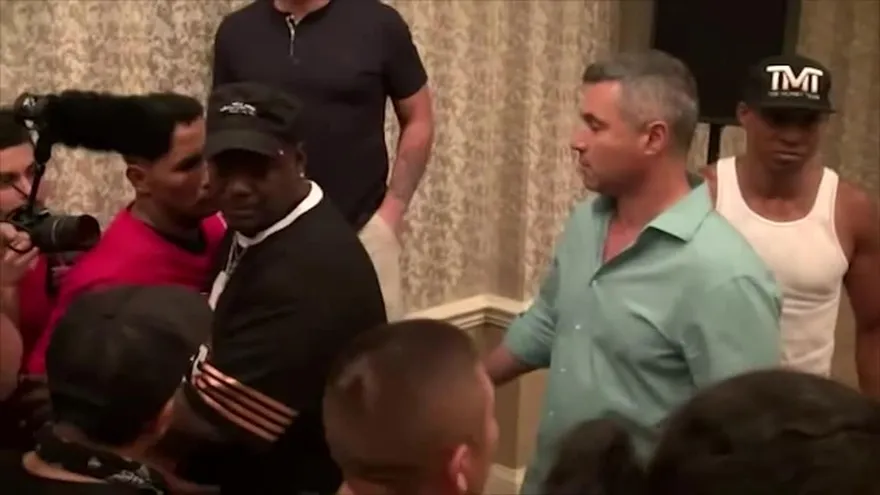 Loco cara a cara entre Shane Mosley vs Ricardo Mayorga