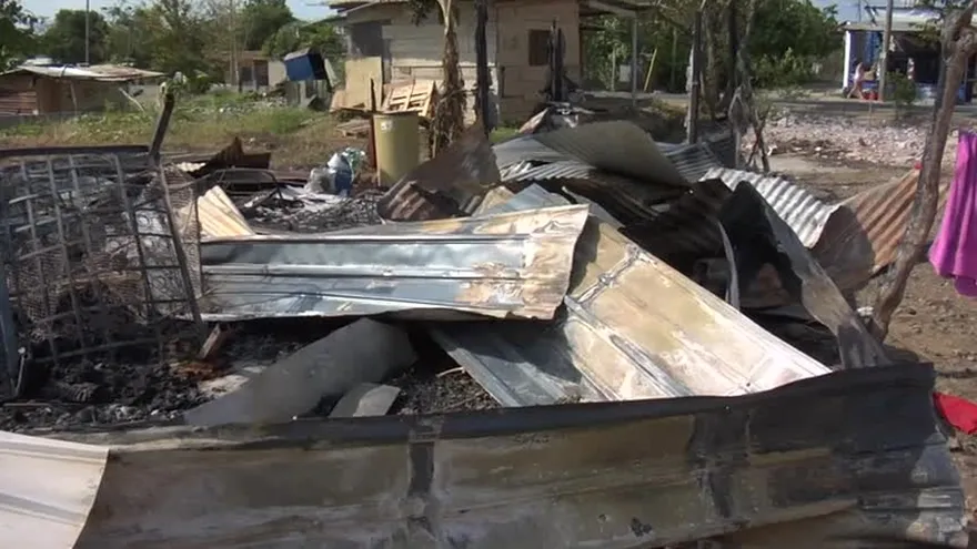 Hombre violento provocó incendio en Las Garzas