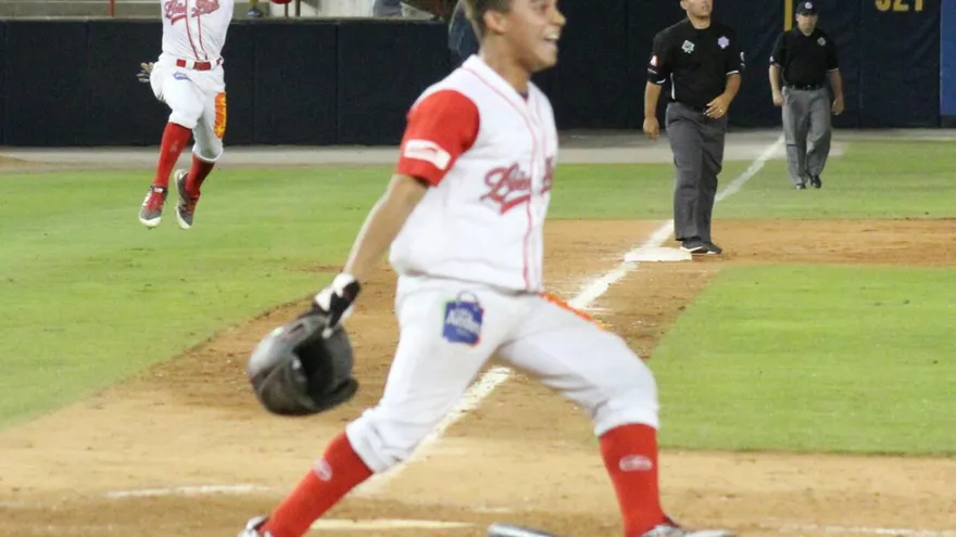 Coclé a un triunfo del título al dejar tendido a Panamá Este