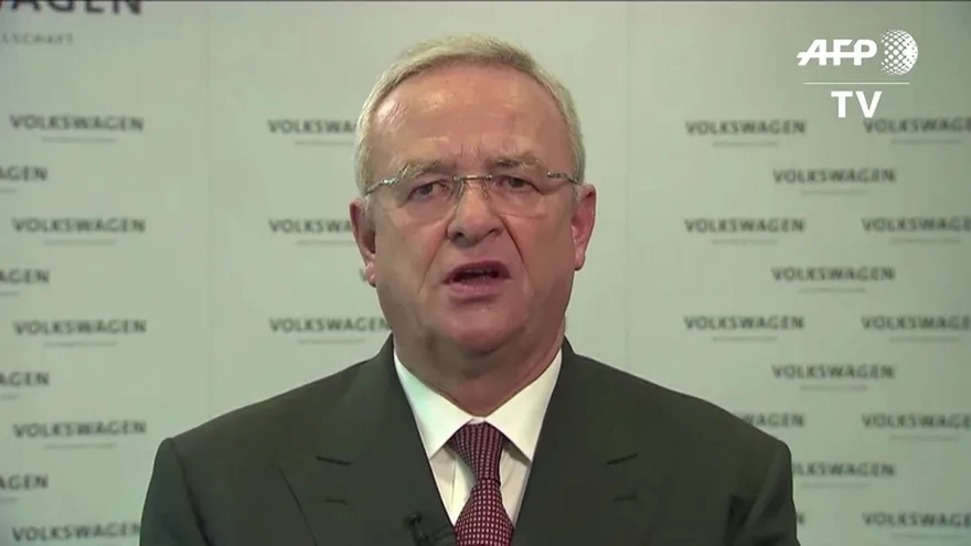 Renuncia el presidente de Volkswagen