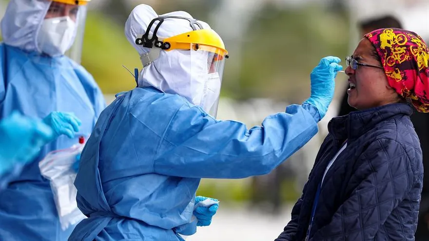 Ecuador registra el más alto incremento diario de casos de covid-19.