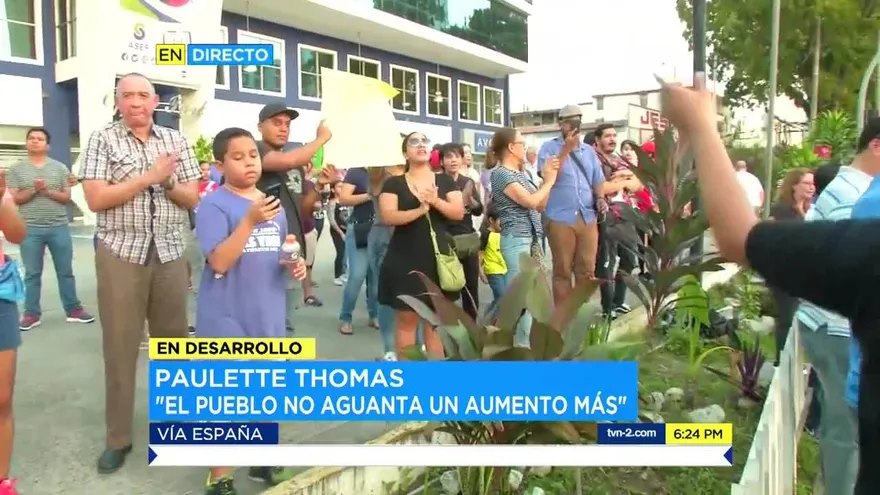 Realizan protesta en oficinas ASEP por aumento en tarifa eléctrica