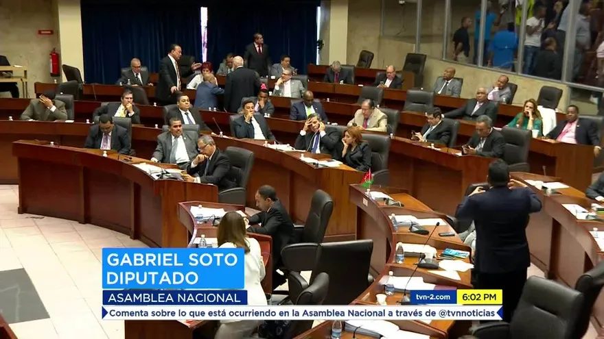 Diputados en acalorada discusión deciden el futuro de la CSJ