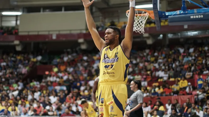 Correcaminos de Colón Tricampeones de la LPB