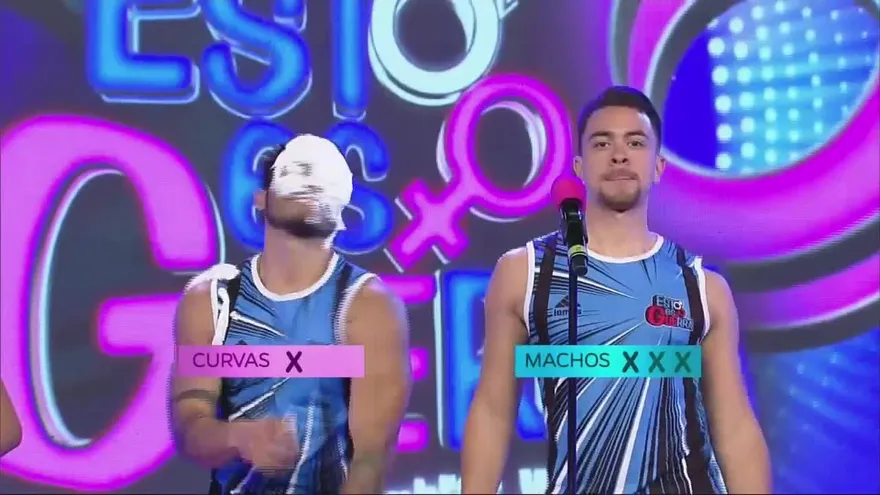 ¡Tortazos por aquí y tortazos por allá en el juego de preguntas!