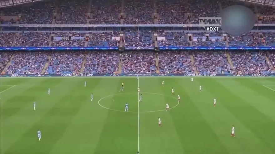 Manchester City superó 1-0 a Steaua Bucarest y clasificó a la fase de grupos