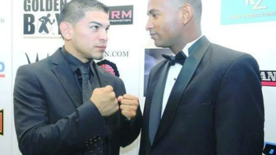 Rafael Concepción y Roberto Vásquez en choque en Uruguay.