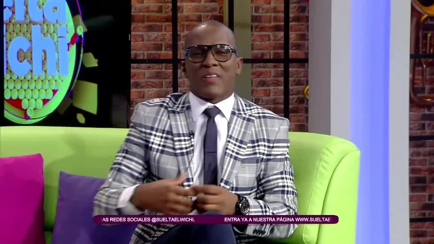 Juanpi Dolande vine con su propio libro