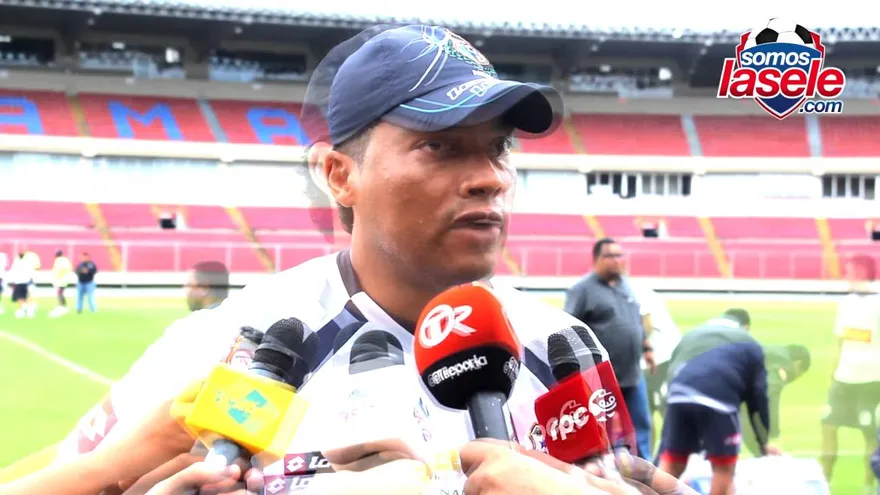 Escucha las declaraciones del preparador físico Julio Toral